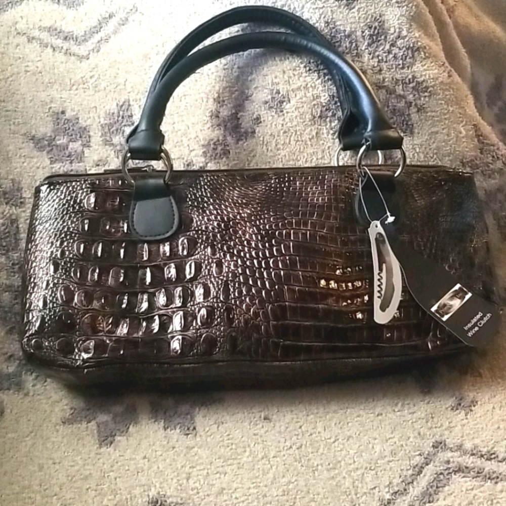 Insulated Wine Clutch